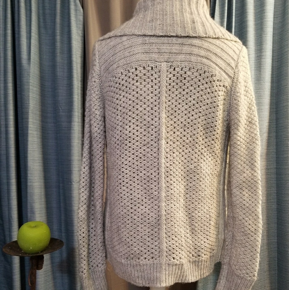 🌻🌺🌻ANN TAYLOR WOOL BLEND AND ALPACA SWEATER!! - Picture 2 of 5
